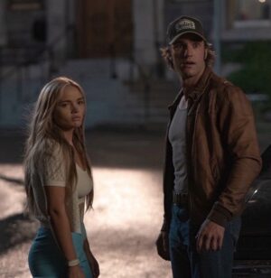 Natalie Alyn Lind Instagram - 🔪💀👹🐶 🐈🐴🐺🐷🐒🩸 🧟‍♂️ ✨ dump