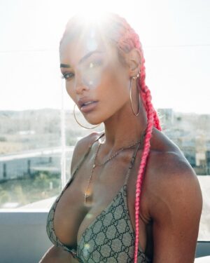Natalie Eva Marie Instagram - “Hardships often prepare ordinary people for an extraordinary destiny.” C.S. Lewis