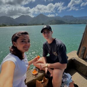 Natalie Negrotti Instagram - Feeding my soul in Hawaii visiting someone special 🌺