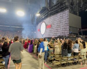Natalie Peterson Instagram - We have arrived… at the very last weekend of The Eras Tour 🥺 I am overwhelmed with emotions but ready to leave everything I have out on that stage. Here are some images from our very first weekend in AZ almost 2 years ago 💕 What a magical journey it has been 

#tstheerastour #erastour #vancouver #canada #taylorswift #dancer