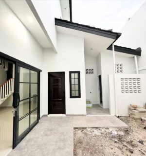 Natalie Sarah Instagram - Throwback 2024 , MashaAllah Tabarakallah 
Semoga di Tahun 2025 yg Belum Punya Rumah di Murahkan Rezekinya ,di Lancarkan Segala Urusannya dan Segera Punya 🤲🏻 Aamiin ya Rabb
-
( Sudah Laku ya ini 🙏🏻)
di Tunggu ya on Progres Rumah @decoranbynat Selanjutnya 2025 ❤️
-
#sold #alhamdulillah #masyaallahtabarakallah 
#homesweethome #dallashouse #jatibening #proyek #homedecor #property #decoranbynat