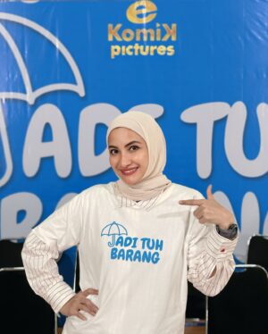 Natalie Sarah Instagram - Bismillah .. Coming Soon, Film " Jadituh Barang " @jtbfilm_  @ekomik.pictures 🫶🏻