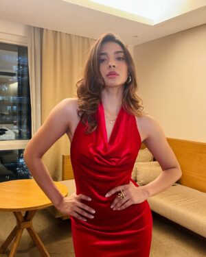 Natasha Bharadwaj Instagram - It was a week full of Christmas and love!🎄✨🤍