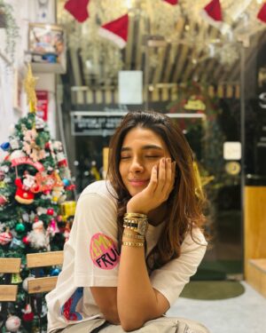 Natasha Bharadwaj Instagram - It was a week full of Christmas and love!🎄✨🤍
