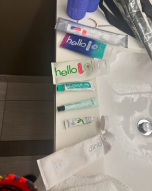 Natasha Leggero Instagram - Thank you Philly for sold out shows, the paparazzi storm, and to my great openers @jamieamaleapappas and @katiegarroyo love your city and one day I hope to not travel with seven toothpastes.