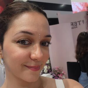 Nauheed Cyrusi Instagram - My week ❤️
1. Met a cute boy at a bar 
2.@anamikakhanna.in x @starbucksindia have a new tote collection
3.Details
4.Love Bindis
5. @thedimsumroom_mumbai is FAB
6. Cute.Boy fell asleep on me
7.A time with no phone cameras
8.The woods at night
8. Till death do us part
9. Nature ❤️
.
#photo #dump #weekly #nature #explore #explorepage #life #midweek #fyp #lifestyle #love #grateful #nature #naturelovers