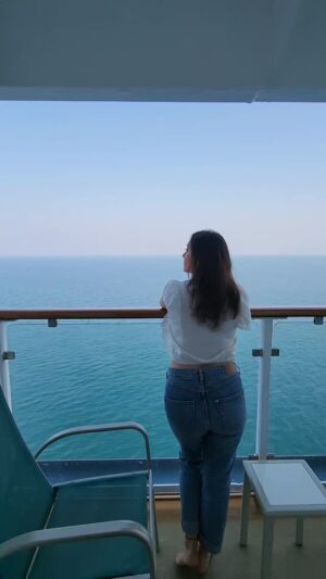 Nauheed Cyrusi Instagram - Reminder to CHILLLLL !
#relax #relaxingvideos #explore #grateful #cruiselife #fyp #explorepage #reelsindia #love #calm #explorepage #breathe #relaxing #gulfshores #gulfcoast