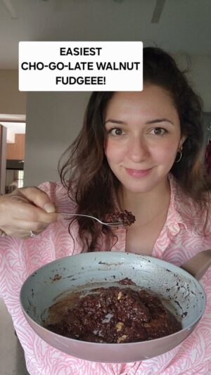 Nauheed Cyrusi Instagram - Thenks me laters....or infact thank @drvrushgram.  wearing @shopmonokrom

#chocolate #chocolatelovers #chocolatefudge #yummy #quickrecipes #quickrecipe #funcooking #fyp #explore #explorepage #exploremore #recipes #quickrecipes #lifestyle