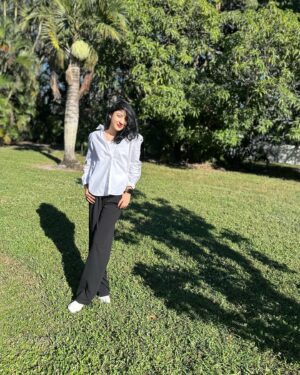 Neelanjona Neela Instagram - A sunny morning so bright, it looks like winter hit snooze and never showed up! 🌞