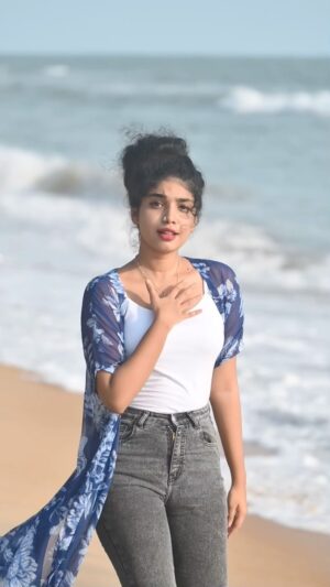 Neerutty Instagram - Hey😍