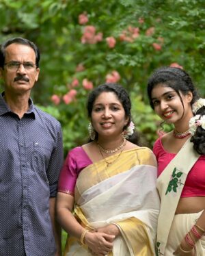 Neerutty Instagram - Family😍