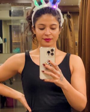 Neha Pednekar Instagram - GRATITUDE 🙏 😇⏳❣️💪