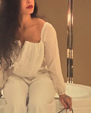 Neha Pednekar Instagram - 