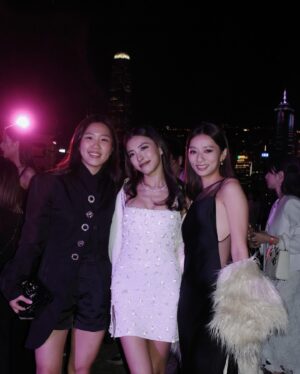 Ng Ka Yan Instagram - VOGUE LOVES HONG KONG, KAYAN LOVES PARTY AND FRIENDS 🩶 happy 5 years old @voguehongkong 

wearing @maisonmargiela @bvlgari 
hair @keith_wong_hair 
makeup @chichili 
styling @yoyokwans