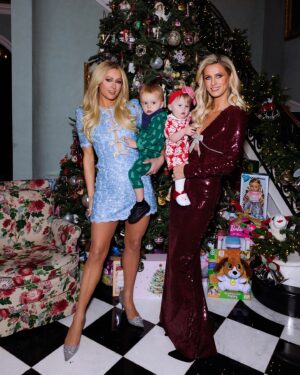 Nicky Hilton Instagram - Nobody does Christmas like Kween Kathy! 🎄