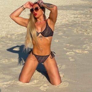 Nicole Moreno Instagram - Las mujeres no se enamoran por el físico, si no como son tratadas 💕