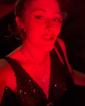 Nicole Orsini Instagram - um agradecimento especial ao roteirista da minha vida que caprichou nos últimos episódios dessa temporada 💋