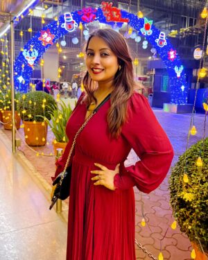 Nidhi Uttam Instagram - Christmas dump🎄♥️🥳 
#latergram #christmas2024