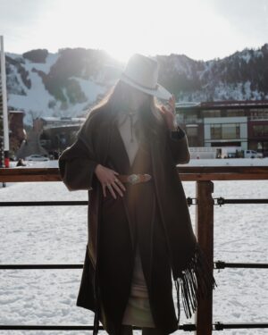 Nikki Reed Instagram - Aspen you were short but so sweet! Thank you @thesnowlodgeaspen and @jaymacardoso for this incredible experience and oh so fun day watching my dear friends play a fierce game of snow polo while hot chocolate and hot toddies were served. (The horse world is very small :)!) I got to share some special moments and hugs with our incredible Bayou partners, and watch as Ian   Paul brought down the house with @brothersbondbourbon in the most magical setting. Big announcements coming soon! After spending the entire year dreaming up this special moment, I’m so excited for this new collection to launch and grateful to our Aspen family for all of the amazing collabs coming in 2025. See you in just a few weeks Aspen! Ps I am wearing the same dress from this event last year because… you know how I feel about rewearing and repurposing fashion and giving them a different personality each time! 🤍🌿
@thesnowlodgeaspen 
@aspensnowpolo 
@stregisaspen 
@arhaus
@kemosabe1990