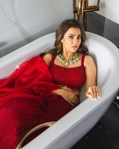 Actress Nisha Agarwal HD Photos and Wallpapers December 2024