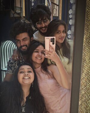 Nisha Ravikrishnan Instagram - Bring us our 'Central perk' already!

Missed our member @itschiranjivi