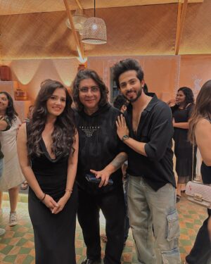 Nishi Saxena Instagram - An unforgettable night celebrating two milestones! 🎉 Happy Birthday to our amazing director, @romeshkalra sir and huge congratulations to Raj Sir on the grand launch of Sardarji Haveli! 🥂 Thank you, @rajan.shahi.543 sir for hosting such a wonderful evening..It was so heartwarming reuniting with everyone..Blessed to be a part of the DKP family! ❤️✨