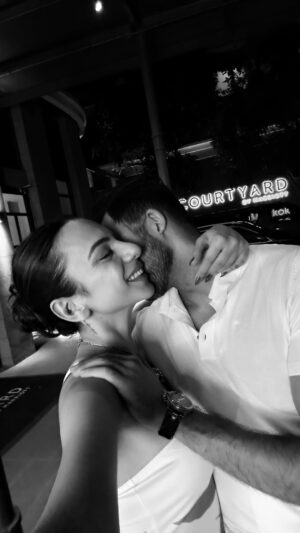 Nitibha Kaul Instagram - ooooops