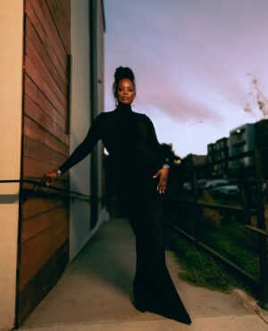 Novi Brown Instagram - Working my way to hosting a main stage one presenting opportunity at a time. 🖤🙂‍↔️ A heart-filled thank you Lana & the Hollywood Creative Agency for asking me to present at last nights 8th annual Astra Awards. & thank you @cedricyarbrough for the fun writing, allowing me to showcase my top tier signing voice and the helpful arm on stage! 🙏🏾 @hollywoodcreativealliance 
••••••
📸 @mazismazi 
💄 @hotlikefirre 
💇🏾‍♀️ @creativexhands