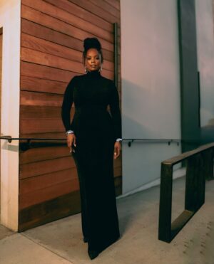Novi Brown Instagram - Working my way to hosting a main stage one presenting opportunity at a time. 🖤🙂‍↔️ A heart-filled thank you Lana & the Hollywood Creative Agency for asking me to present at last nights 8th annual Astra Awards. & thank you @cedricyarbrough for the fun writing, allowing me to showcase my top tier signing voice and the helpful arm on stage! 🙏🏾 @hollywoodcreativealliance 
••••••
📸 @mazismazi 
💄 @hotlikefirre 
💇🏾‍♀️ @creativexhands