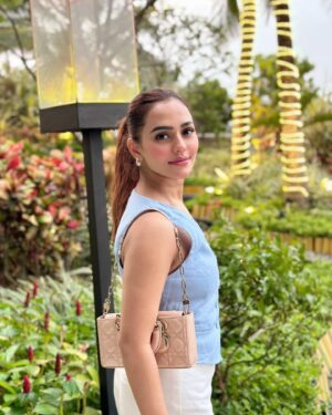 Nusraat Faria Instagram - Fariafied✨️