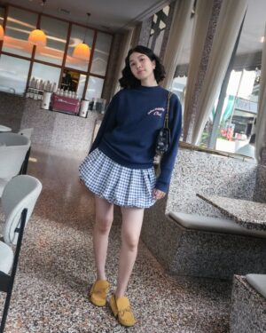 Oranicha Krinchai Instagram - Gingham day @founds.official 💙
