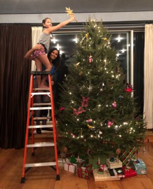 Padma Lakshmi Instagram - It’s getting festive at the Lakshmi household 🎄❤️