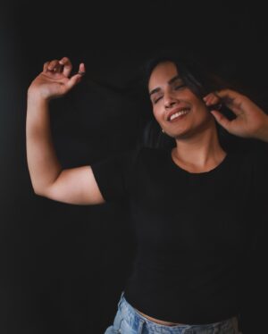 Pallavi Patil Instagram - 🖤🖤🖤
.
.
Photography by @swapnaspictorialhub .