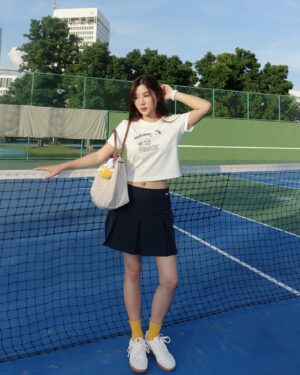 Pannin Charnmanoon Instagram - Living in the tennis dream🎾💛
#FILA #FILAxPeanuts #Snoopy #Peanuts #FILAThailand #ExplorewithFILA