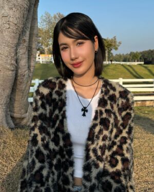 Paparwadee Chansamorn Instagram - (*^‧^*) ♡. (^_^)