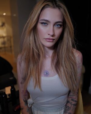 Paris Jackson Instagram - pfw @milesjeffrieshair @paulyblanch @lijin_off @viviennetam @messikajewelry @valeriemessika @icparislegrand @mrleecaulfield @circlepr @creativeartistsagency @heloisechv @anumphotography