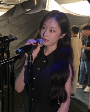 Park Ji-yeon Instagram - 15th Anniversary Fan Meeting👑🫶
The memories from yesterday’s fan meeting will stay with me for a long time. I’ll forever cherish the glances and words we exchanged. To Queens, who always support T-ara, thank you so much and I love you all❤️