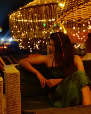 Parvathy Venkitaramanan Instagram - Be back never🧜🏿‍♀️