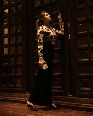 Parveen Instagram - 💫

#instagram #instagood #like #trending #parveenofficial