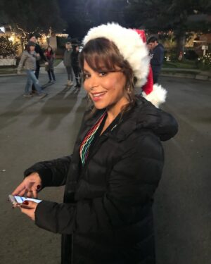 Paula Abdul Instagram - Tell me I’m not the only one who left all their holiday shopping to the last minute this year…🫣🎁