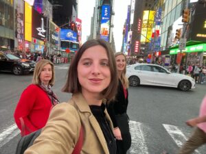 Paula Luchsinger Instagram - Recuerdos de un viaje hermoso 💞💐🥠🧚‍♂️🗽⭐️💅
