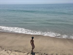 Phoebe Dynevor Instagram - A slice of Summer 🫶