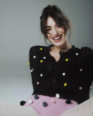 Pilar Fogliati Instagram - 🥳

@milli_madeleine 
styled by @rebeccabaglini
@mariameinero 
@eleonoramantovani_mua 
@msgm
@andreasmercante