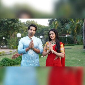 Piyali Munsi Instagram - Jhanak has entered Vihan's home. Has Vihan fallen in love with Jhanak?

Tune in every night at 10:30 PM to watch Jhanak, only on Star Plus!

"@jhanak_official @chakraborty.ankita8 @kunalrverma @hibanawab @piyalipmunsi @aslichandni @instantsachin @puneetpanjwani @ajoy.chakraborty87 @sunnysachdevaa @pisalkajal @patralichattopadhyay @krushalahuja9 @leenagangopadhyay @saib_albanerjee @donvanzara @donvanzara.official @naaradanusha @naaradsiddhantgill @naaradvedantgill"

#Jhanak #MagicMoments #StarPlus #LoveAndRelationships #FamilyDrama #NewChapter #JourneyOfLife #IndianTV #Entertainment #TVShow