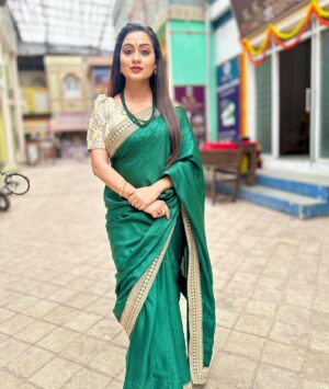 Piyali Munsi Instagram - Diwali Celebration started @ #PandyaStore ❤️