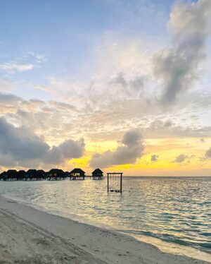Pooja Gor Instagram - Turquoise Tides & Tropical Vibes!🤌🏼✨🏝️ 

@clubmedmaldives @clubmed 

#ClubMedMaldives #ClubMedKani #Maldives
