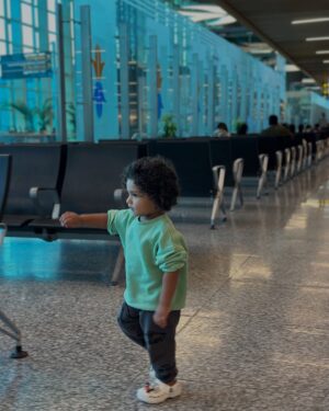 Pooja Ramachandran Instagram - Habibi…… we are coming to #dubai 🇦🇪

#globetrottingfamily #familythattravels #comingtodubai