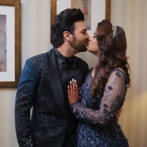Poonam Preet Bhatia Instagram - Three years of love, laughter, and holding each other through it all ♥️ Here’s to many more years by your side, my forever ♾️ 😘😘 
Love you baby @sanjaygagnaniofficial 🥰♥️

#Happy3tous #forevertogo