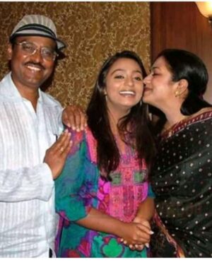Poornima Bhagyaraj Instagram - Happy birthday my dearest Amlu @sharanyabhagyaraj .