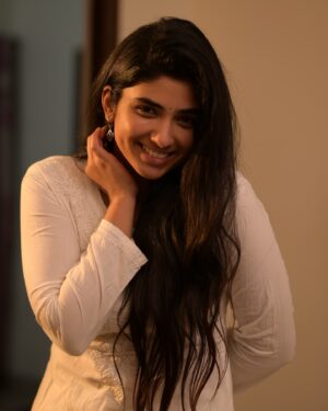 Pragya Nagra Instagram - December🌺✨

PC @sathyaphotography3
